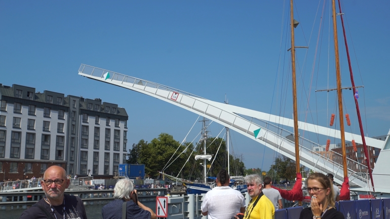 Usunięto usterkę kładki na Ołowiankę w Gdańsku - GospodarkaMorska.pl